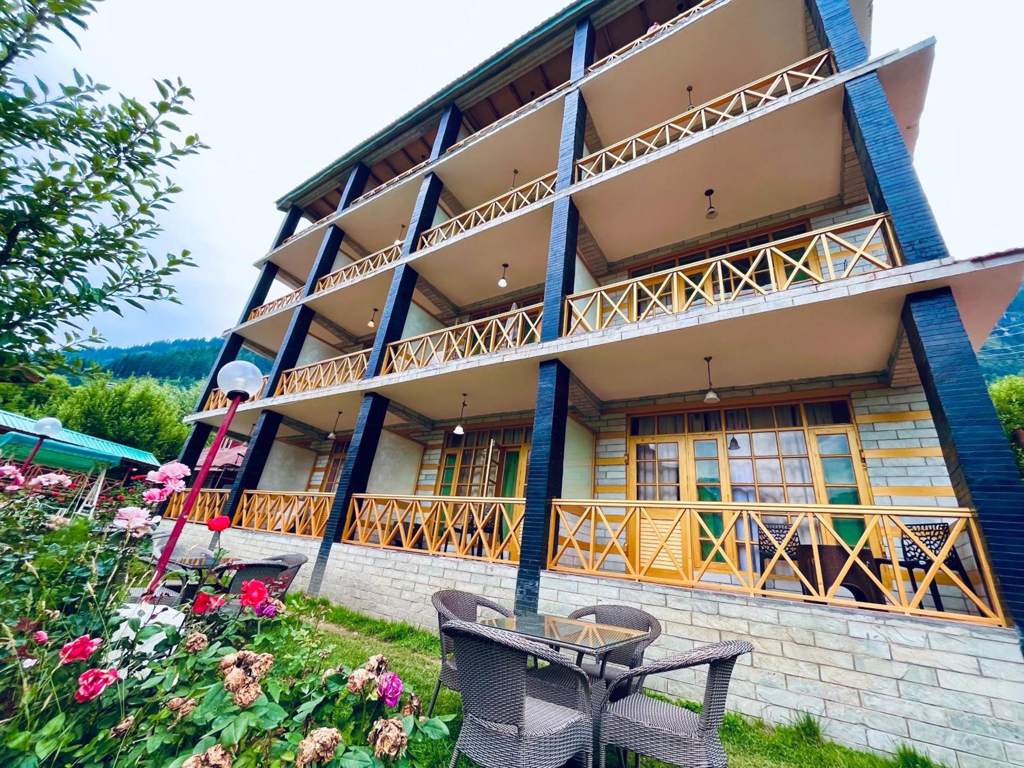 Hotel Sajjan