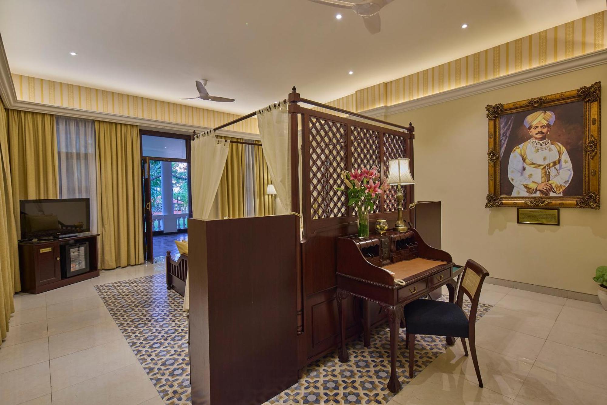 Royal Orchid Metropole