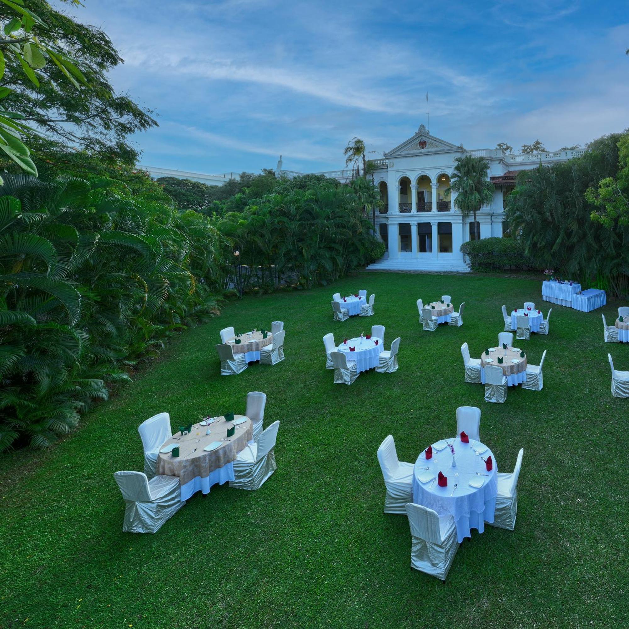 Royal Orchid Metropole Hotel Mysore