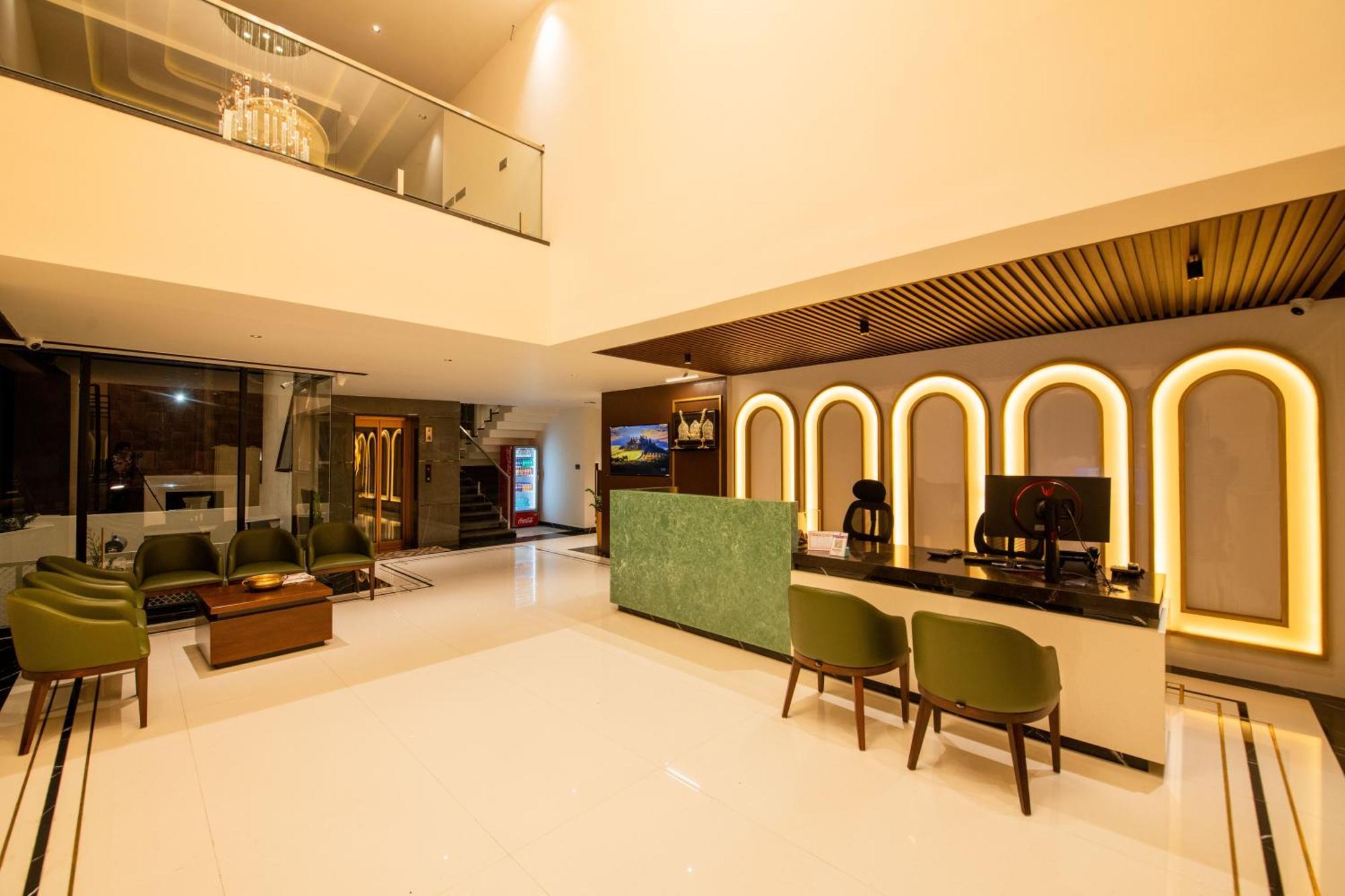 Hotel Radiance 2*