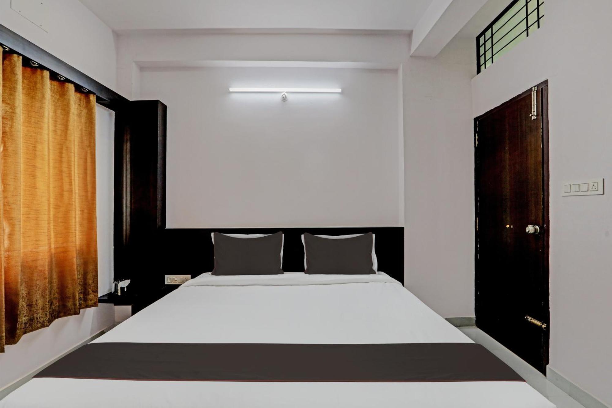 Collection O Emara Grand Hotel