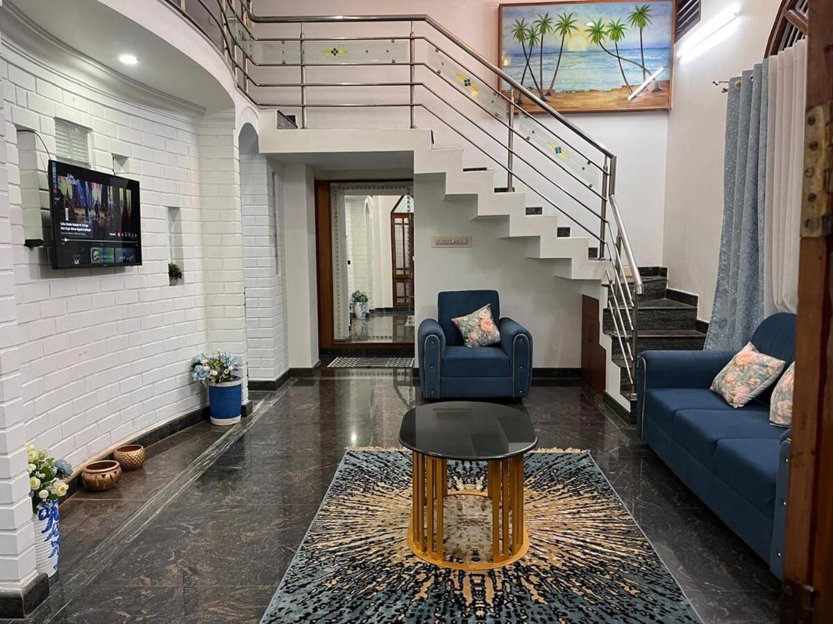 Apartment Kk Enclave Service