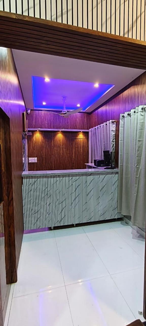 V R S Luxury Ac Hostel Mysore