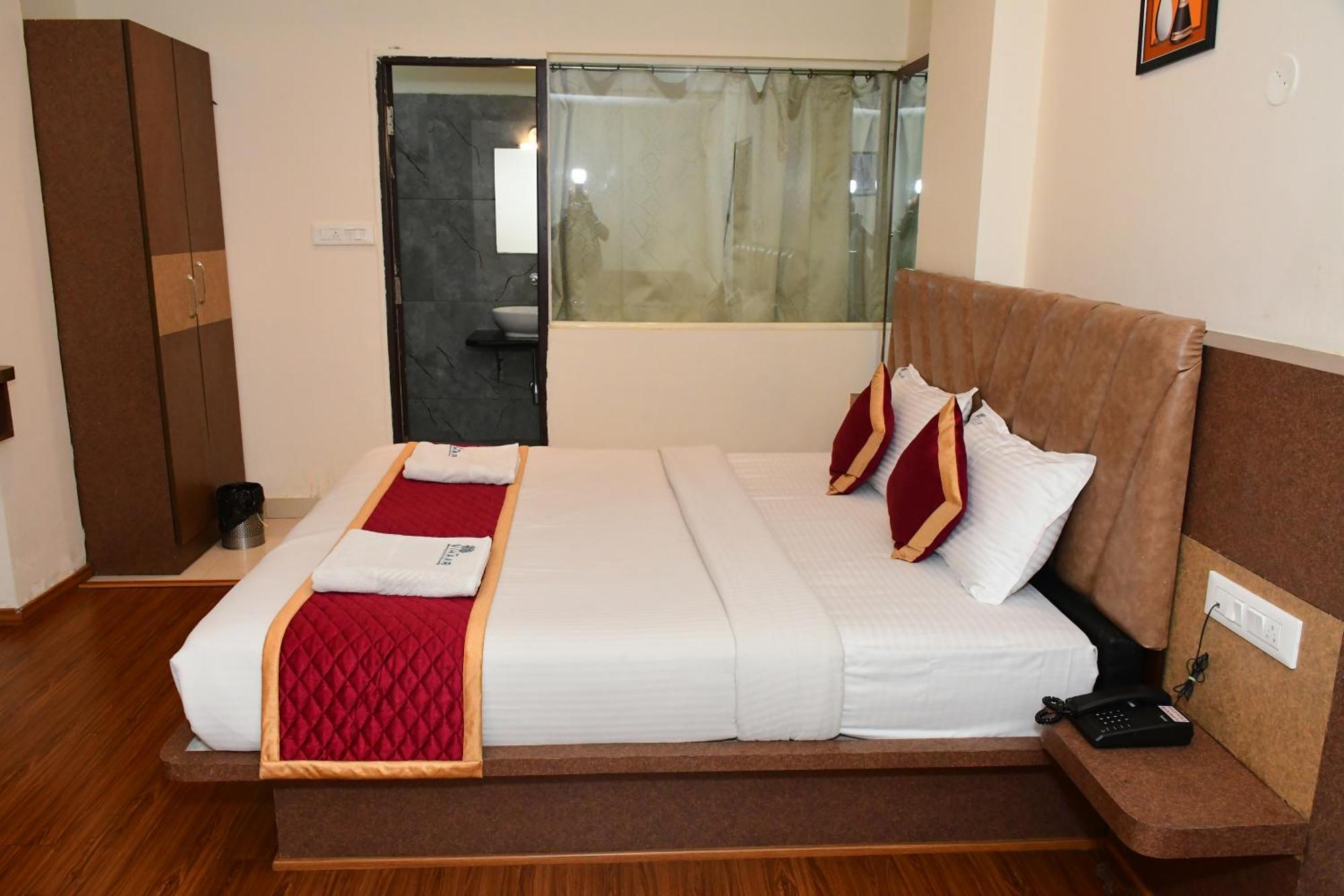 Sai Vihaar & Hotel *