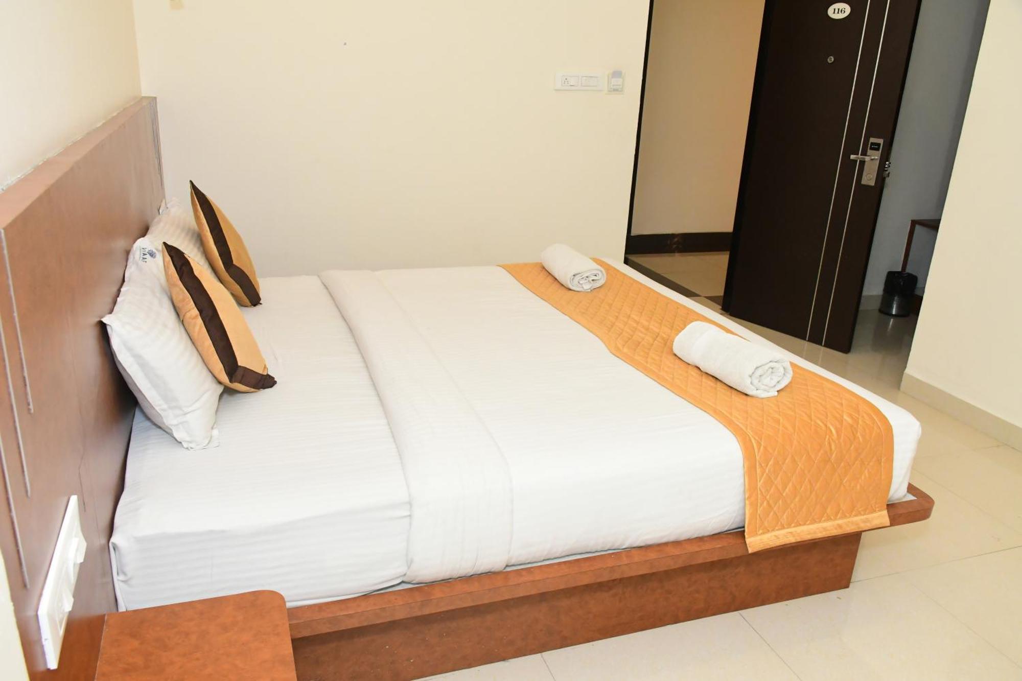 Sai Vihaar & Hotel Mysore