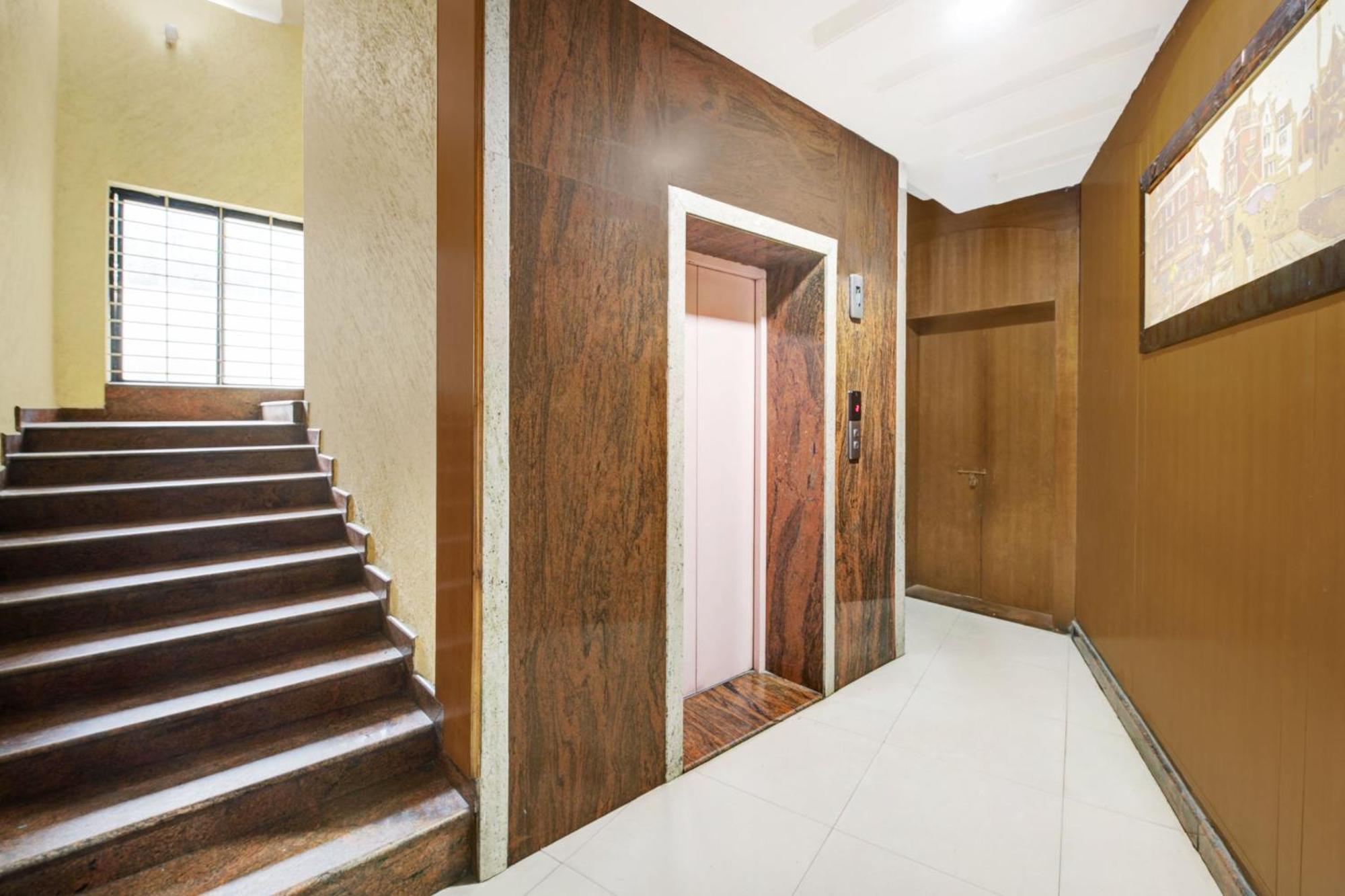Super Townhouse Centre Formerly Mahendra