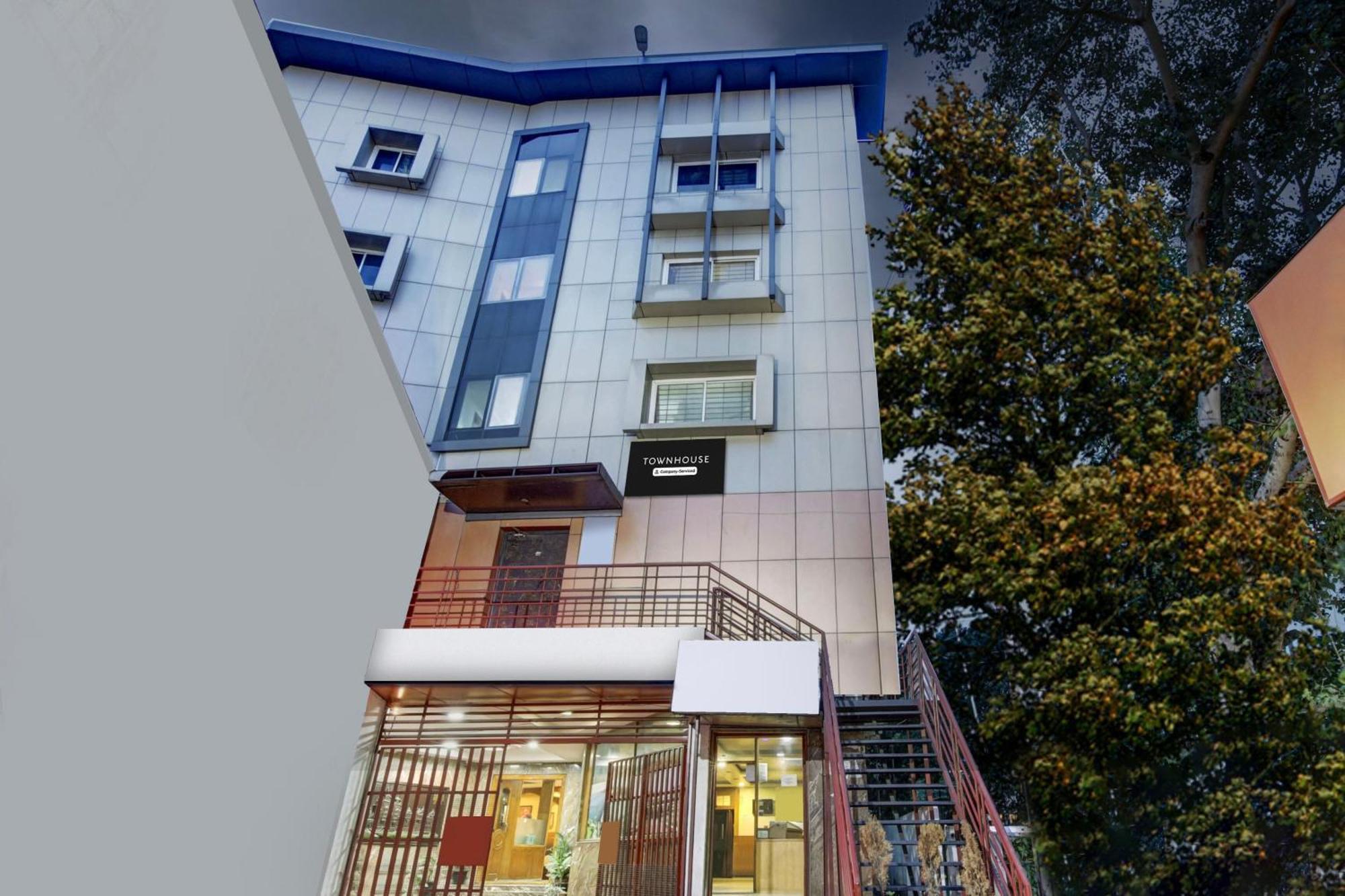 Super Townhouse Centre Formerly Mahendra Mysore