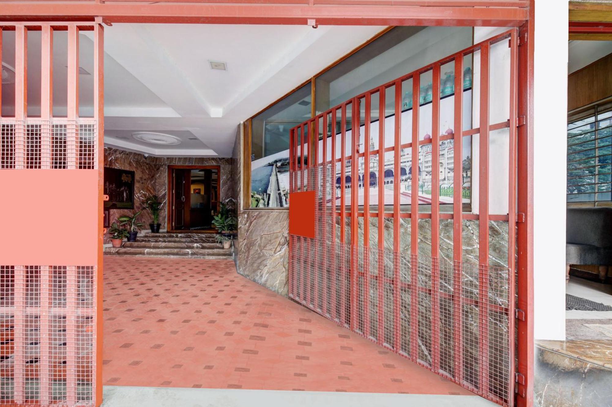 Super Townhouse Centre Formerly Mahendra 3* Mysore