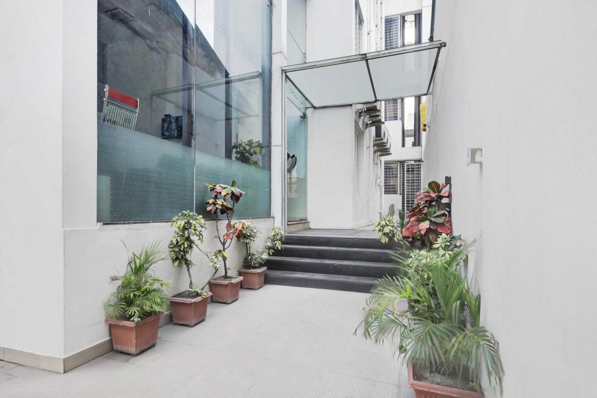 Townhouse Oak Center Palace Hotel Mysore