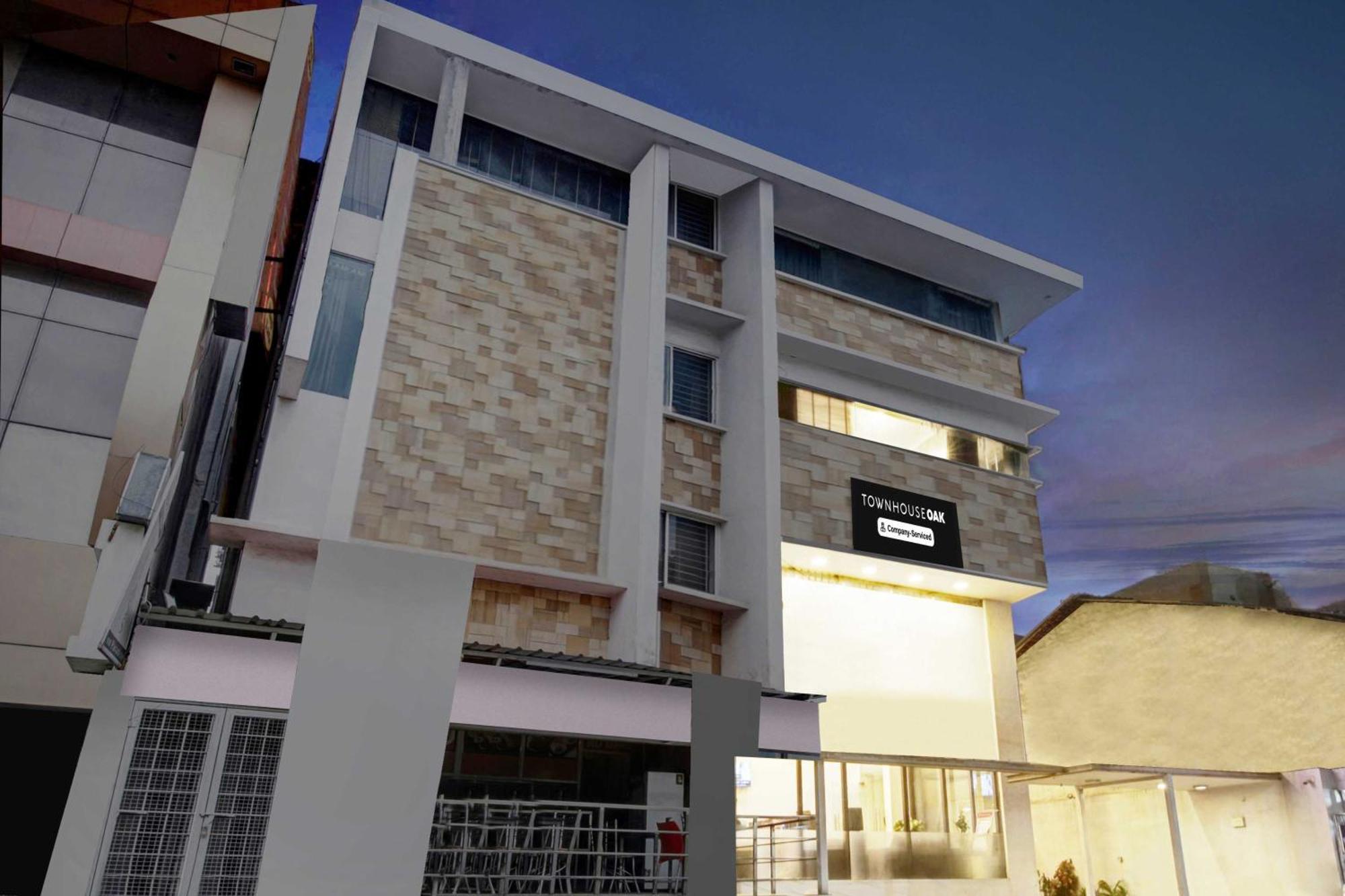 Townhouse Oak Center Palace 4* Mysore