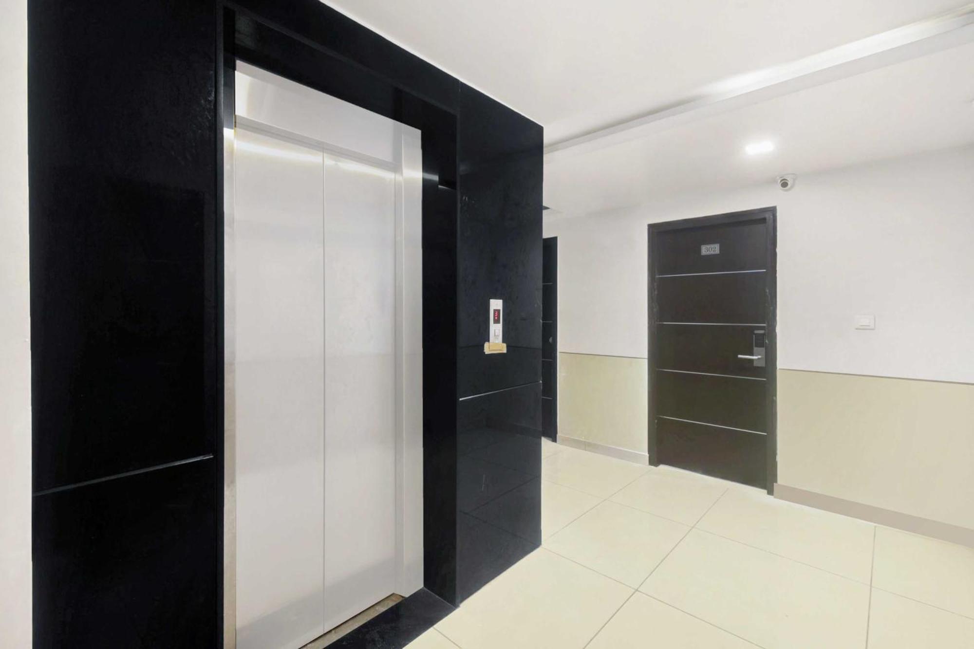 Townhouse Oak Center Palace Hotel 4*