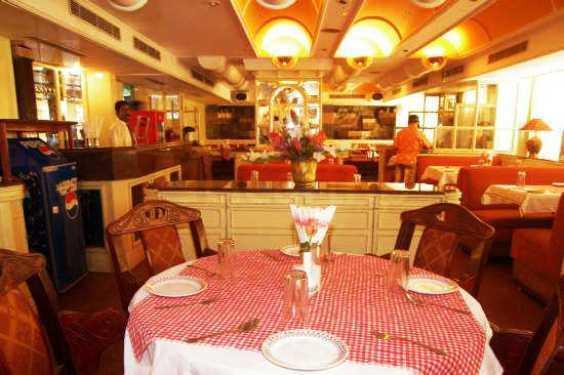 Hotel Palace Plaza 3*