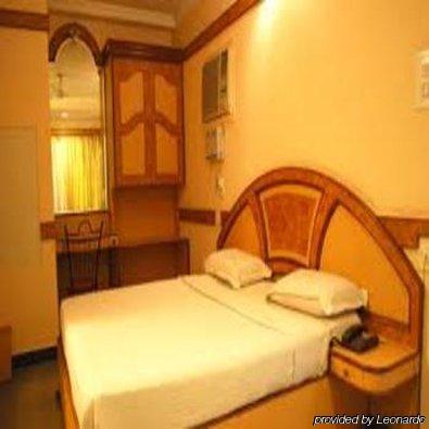 Shree Guru Residency