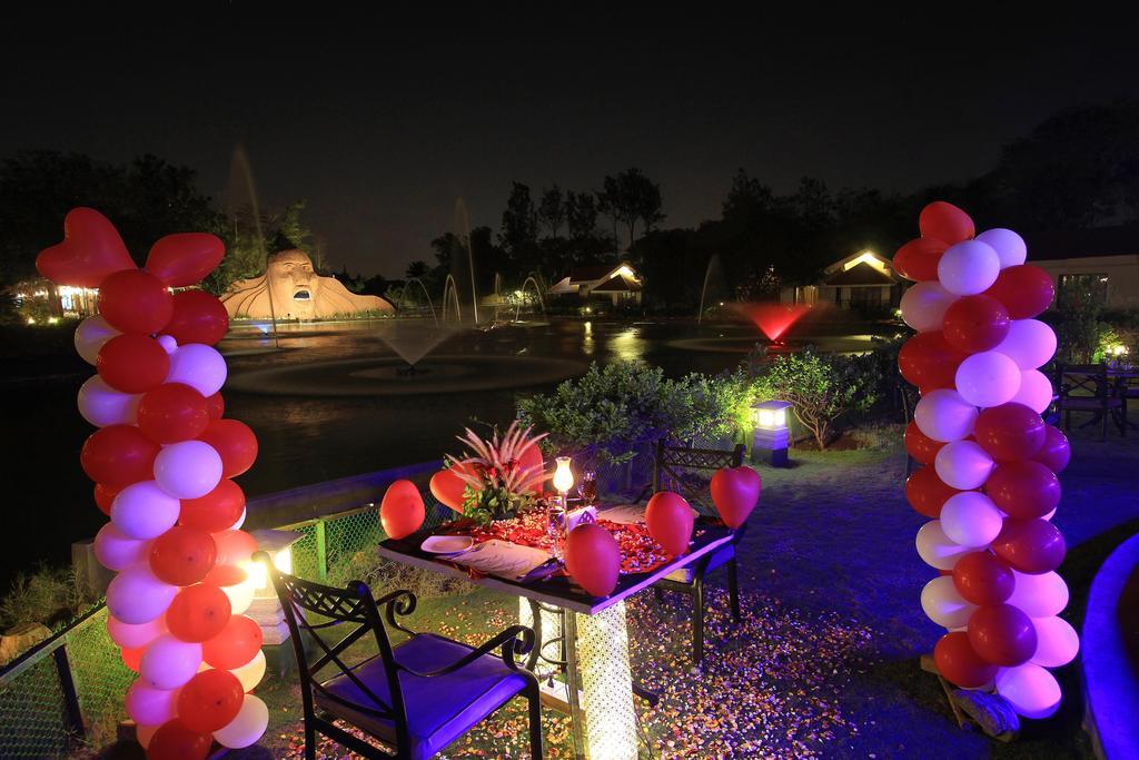 Resort Silent Shores &