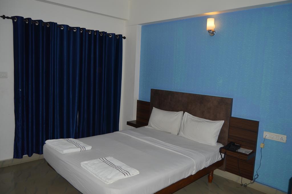 Hotel Qik @ S.k. Continental 2*