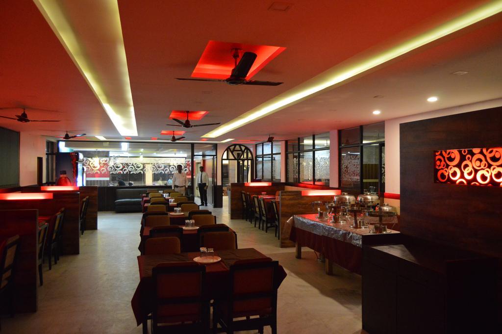 Qik @ S.k. Continental Mysore