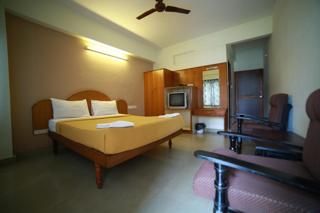 Qik @ S.k. Continental Hotel 2*