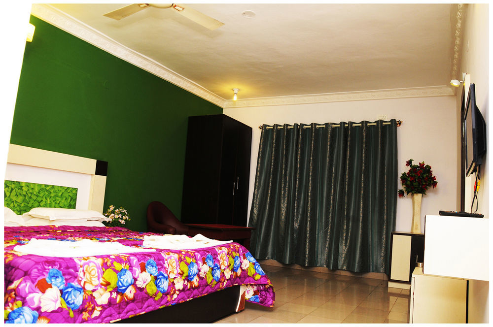 Hotel Luciya International 2*