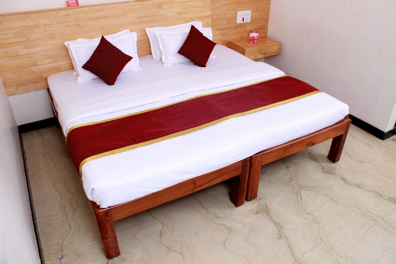 Oyo 1900 Olive Residency