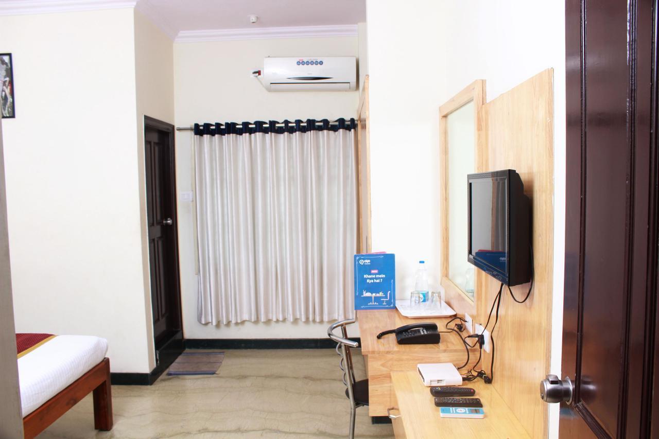 Hotel Oyo 1900 Olive Residency 2*