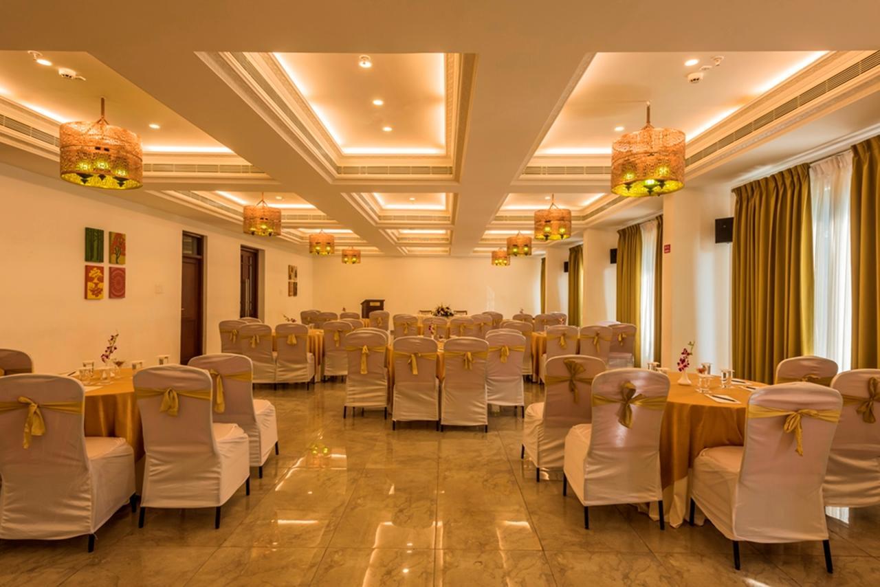 Regenta Herald Hotel 3*