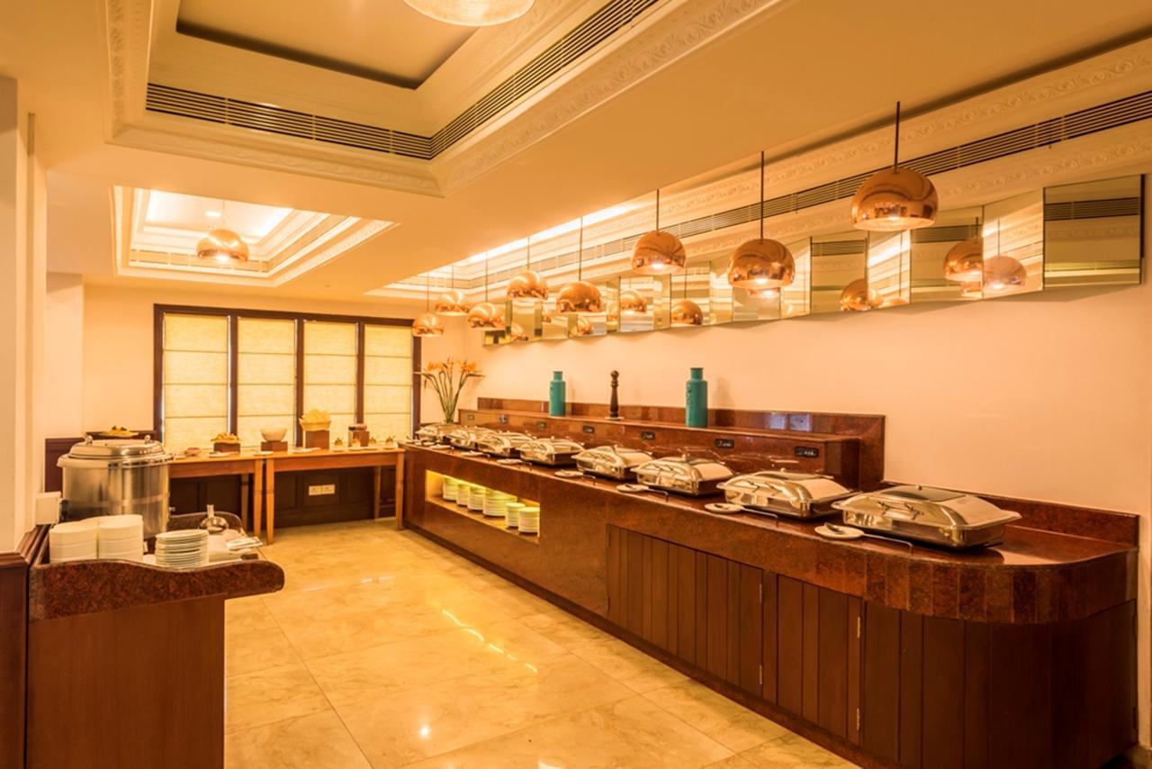 Regenta Herald Hotel 3*