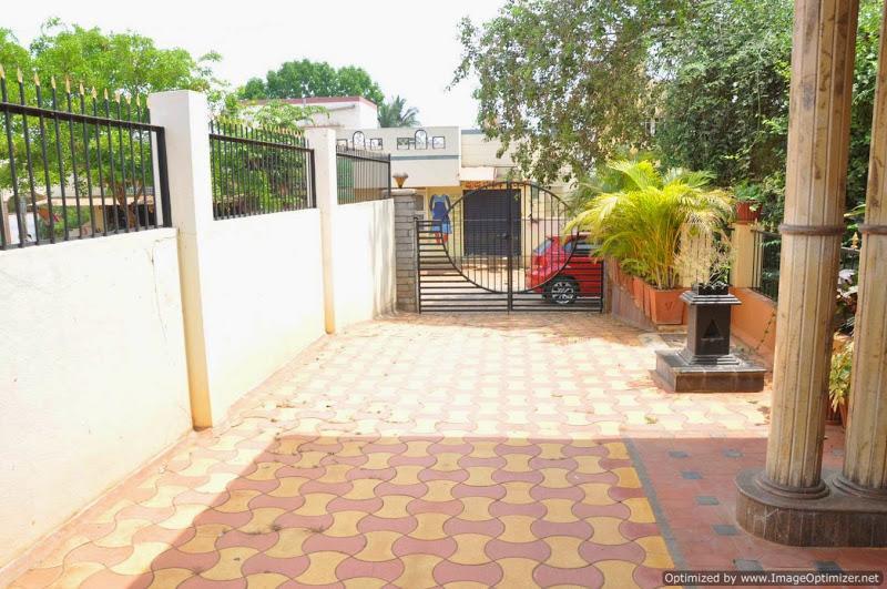 Suvarna Luxury * Mysore