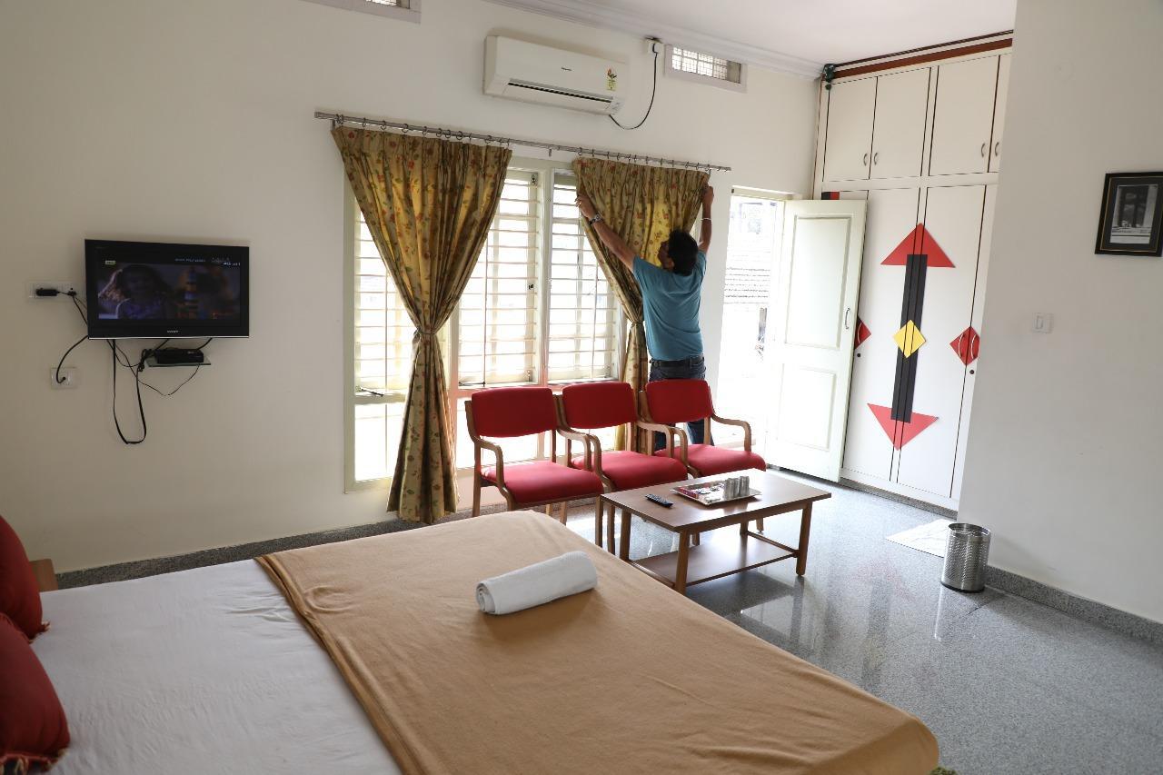 Hotel Queens Comfort Mysore