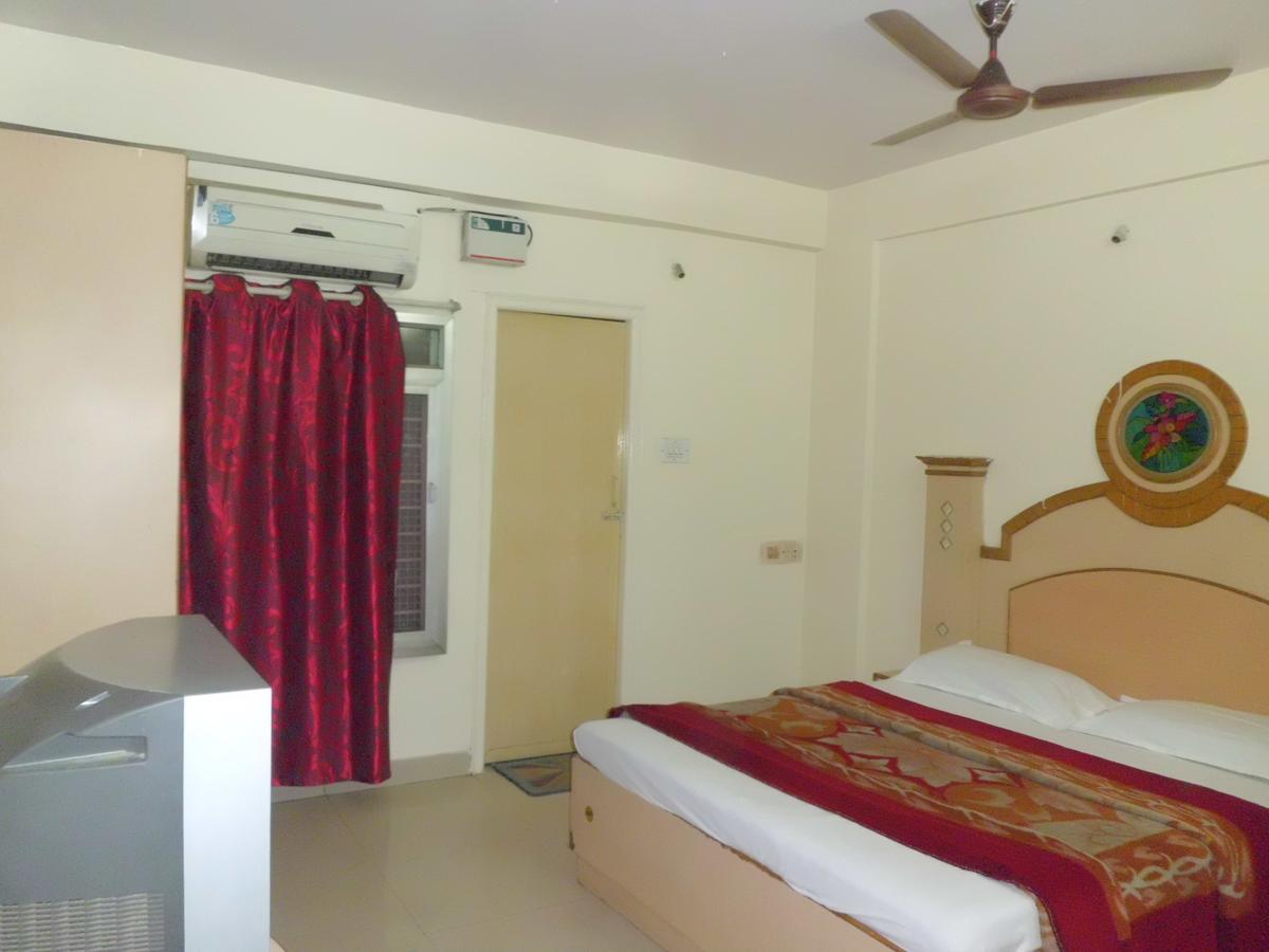 Ajantha Palace