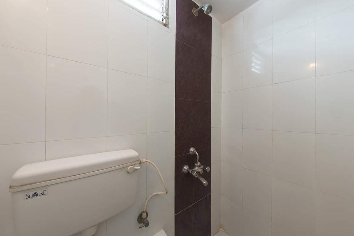 Hotel Ajantha Palace