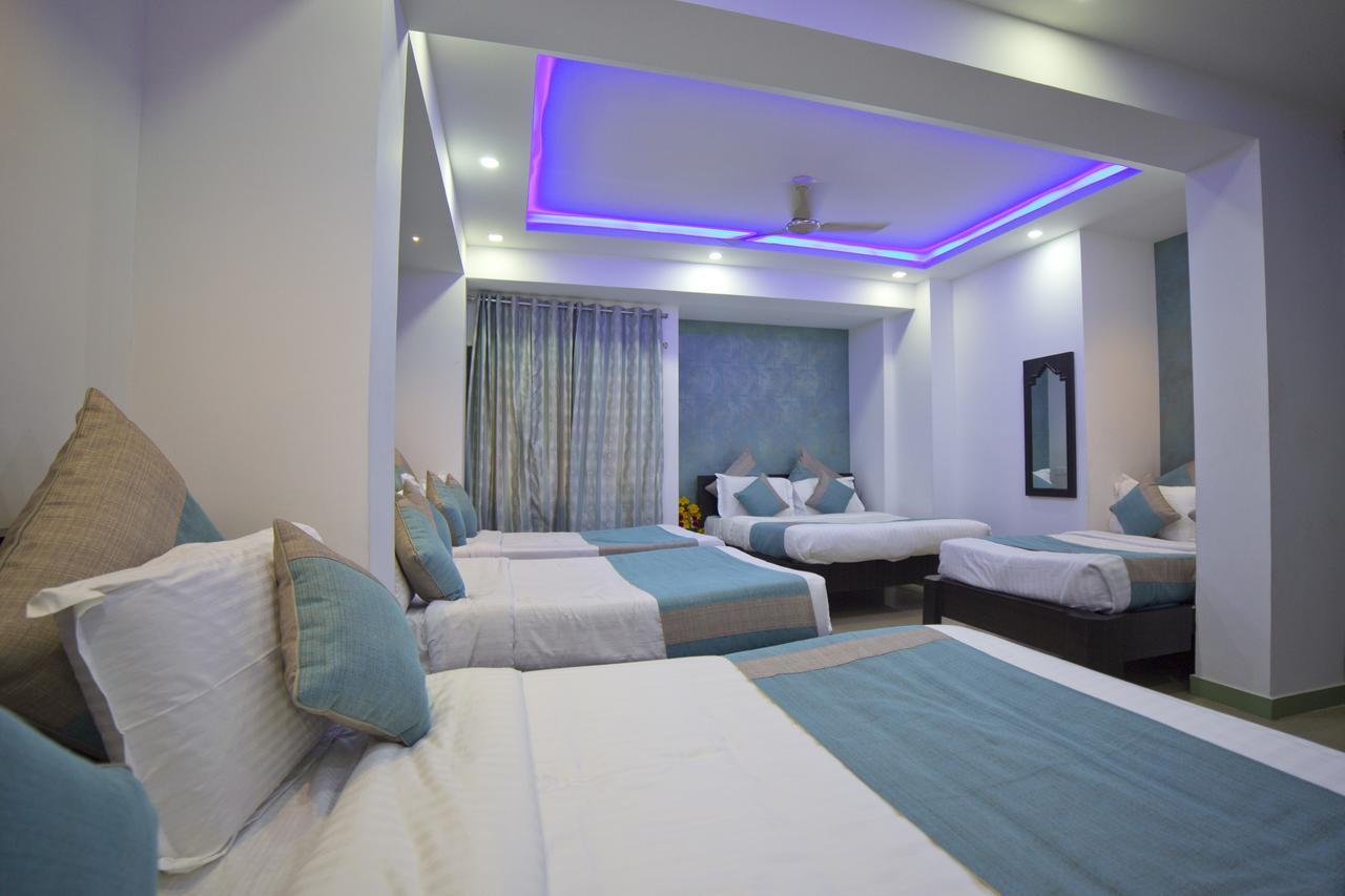 Aishwarya Le Royal Hotel 3*