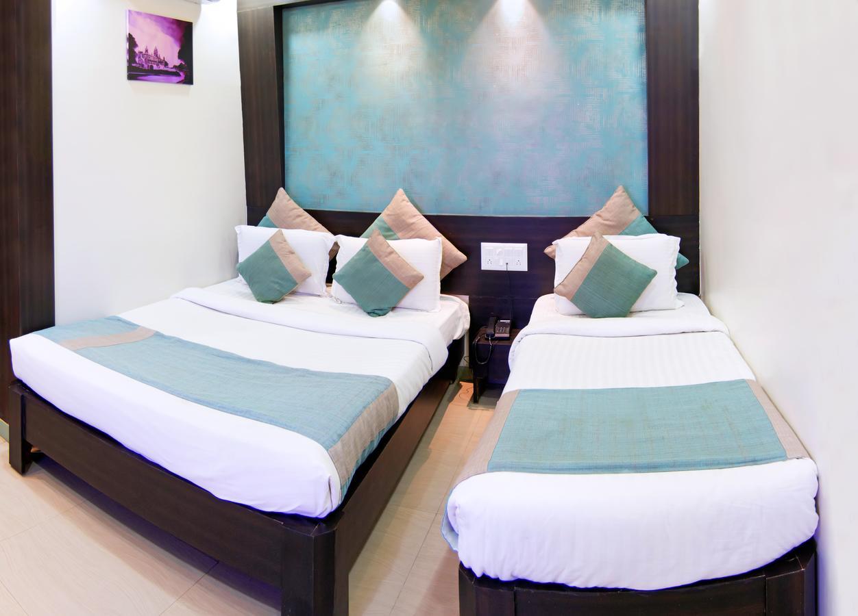 Aishwarya Le Royal Hotel 3*