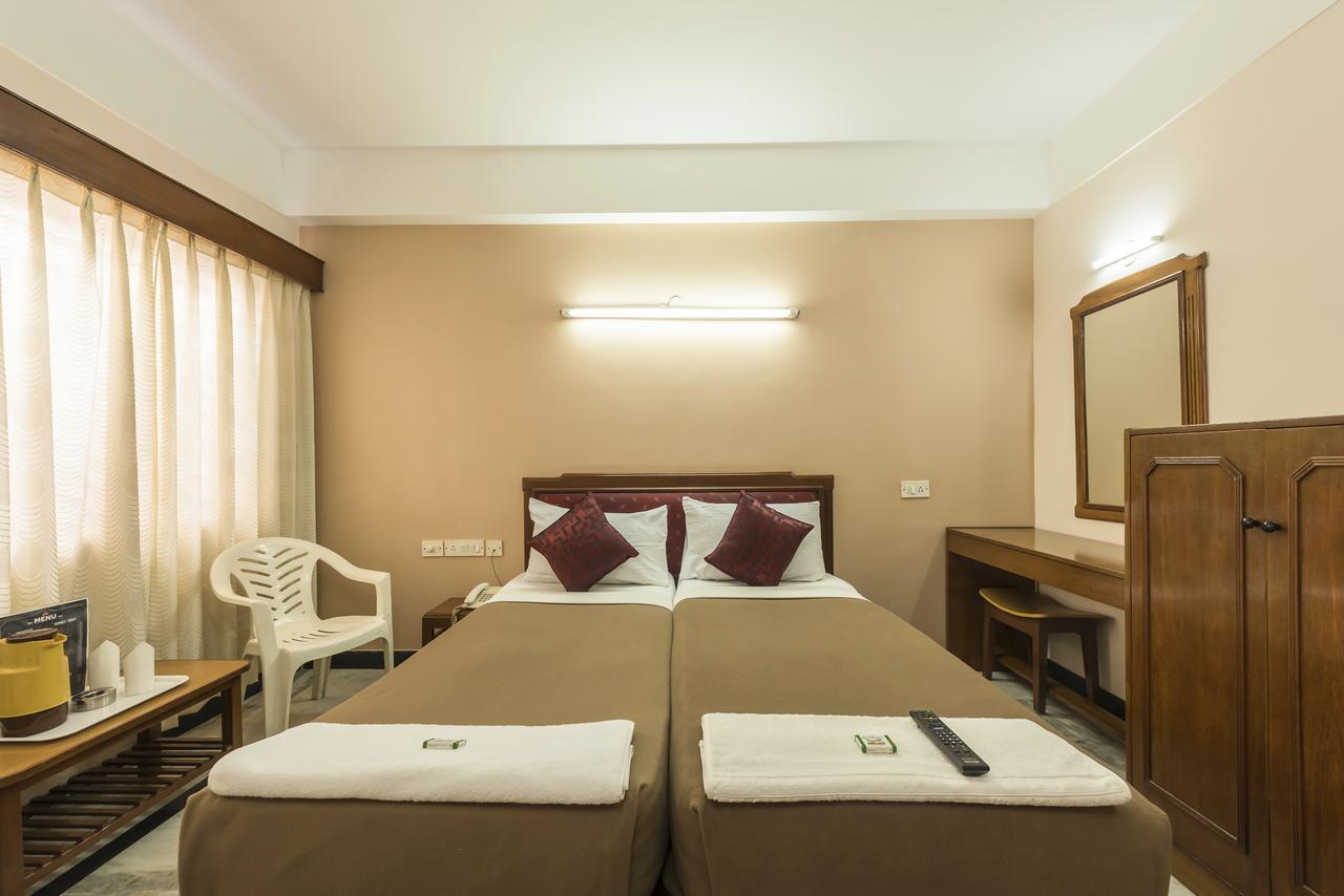 Lodge Chandra Palace *