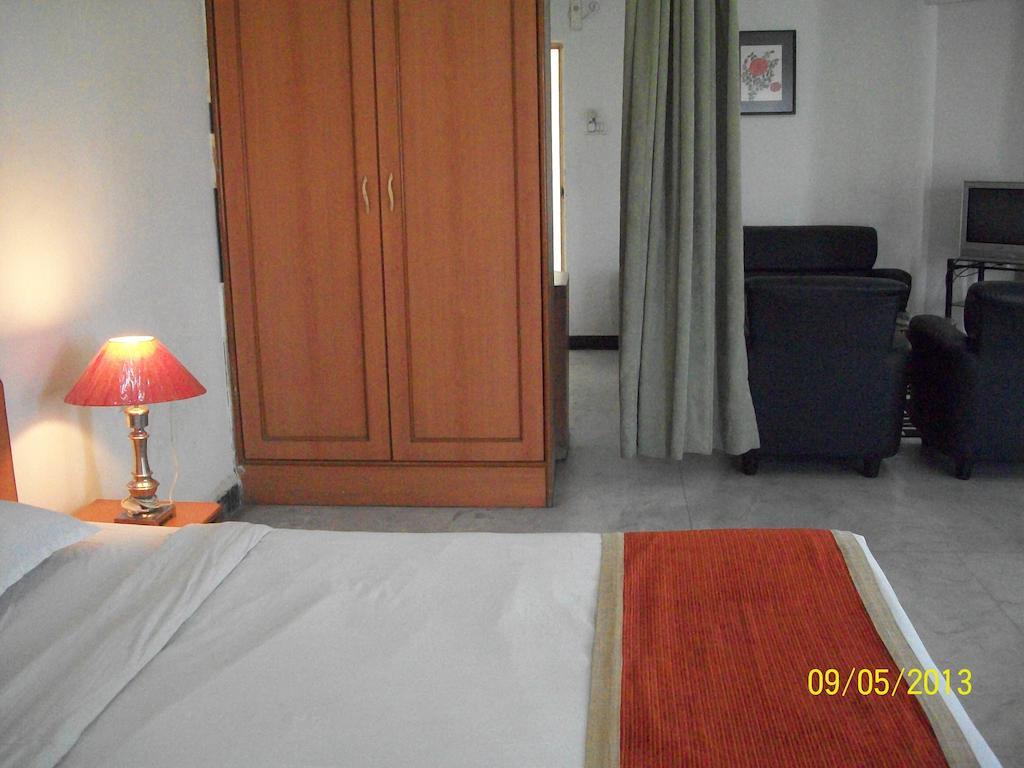 Palace Plaza Hotel 3*