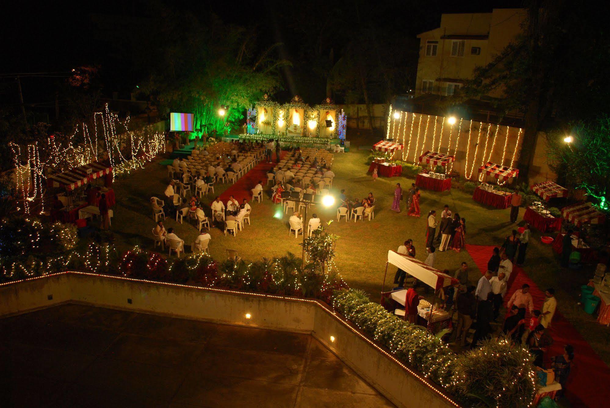 Paradise - Dasaprakash Group Hotel