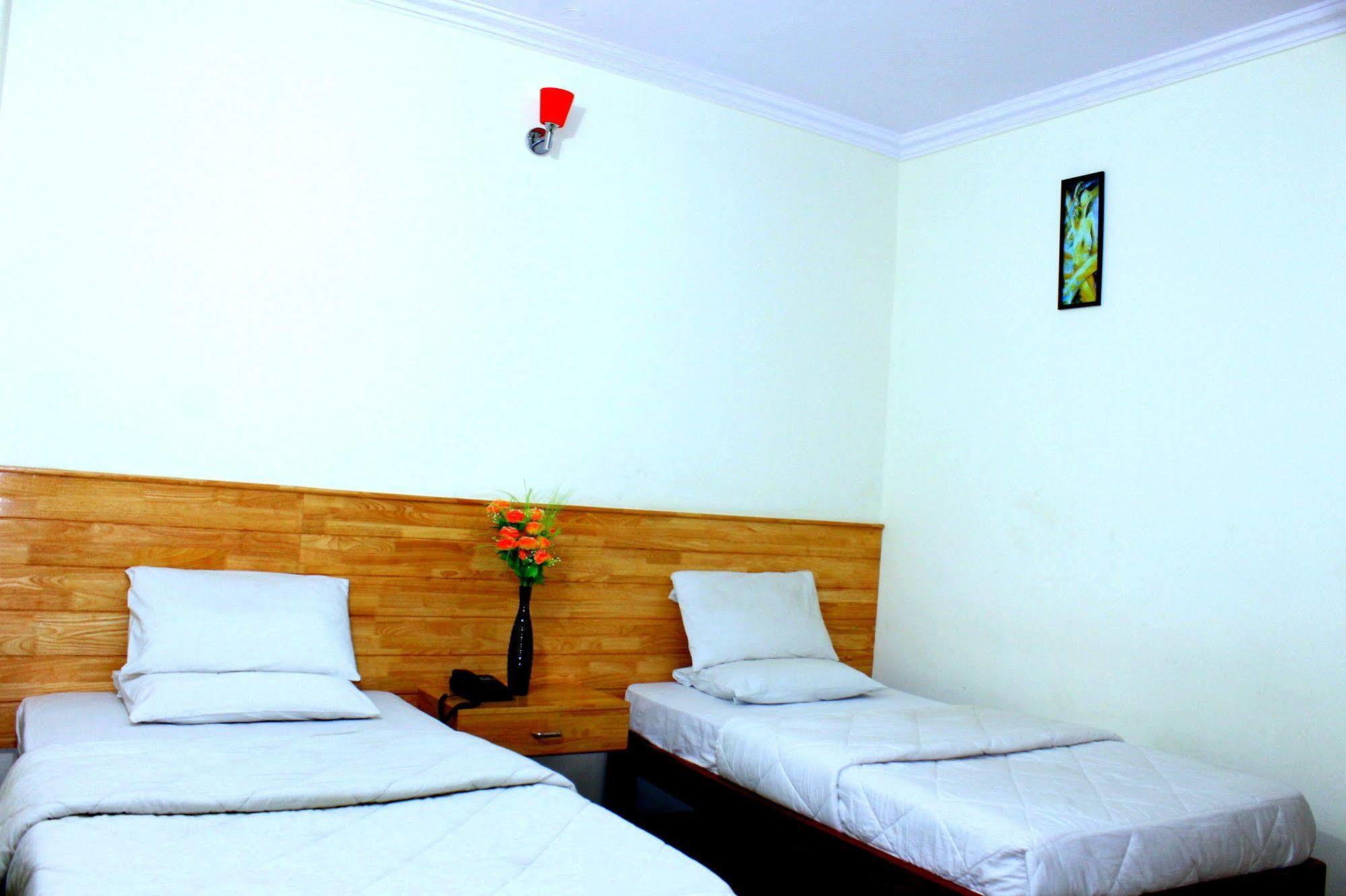 Oyo 1900 Olive Residency 2*