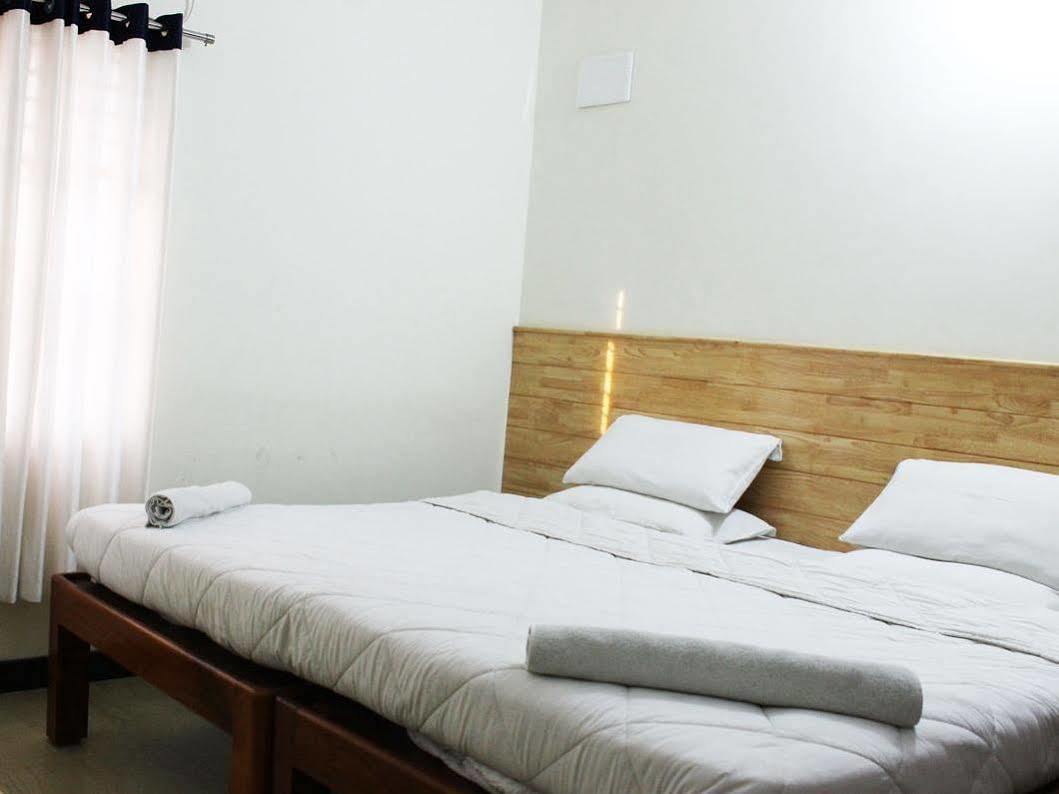 Oyo 1900 Olive Residency 2*