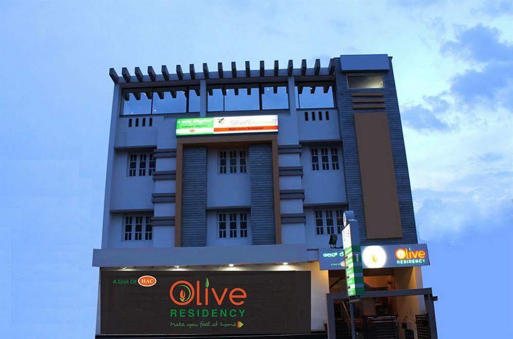 Hotel Oyo 1900 Olive Residency Mysore