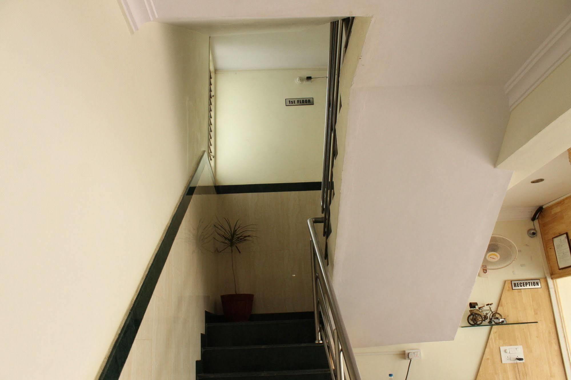 Hotel Oyo 1900 Olive Residency 2*