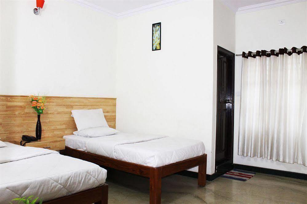 Oyo 1900 Olive Residency Hotel Mysore