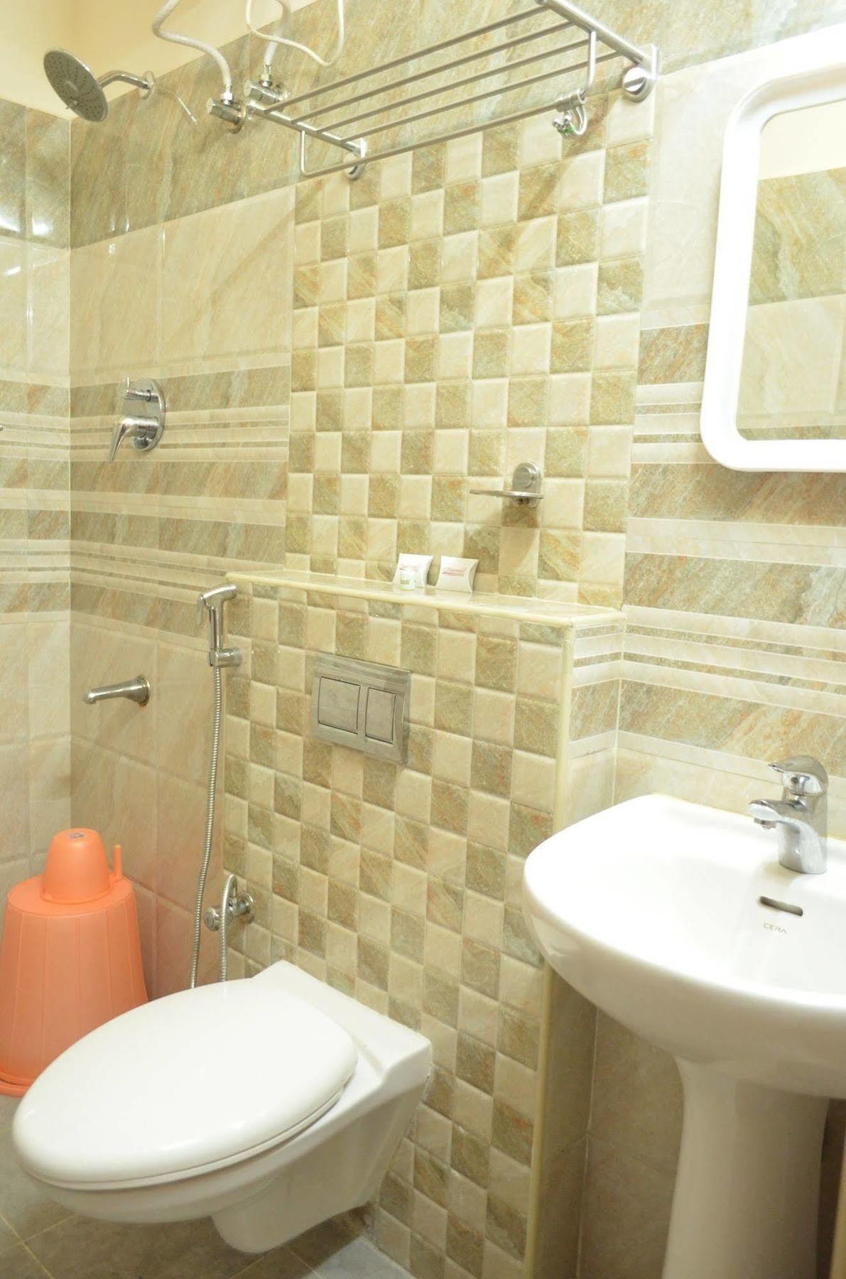 Suvarna Residency Bed & Breakfast