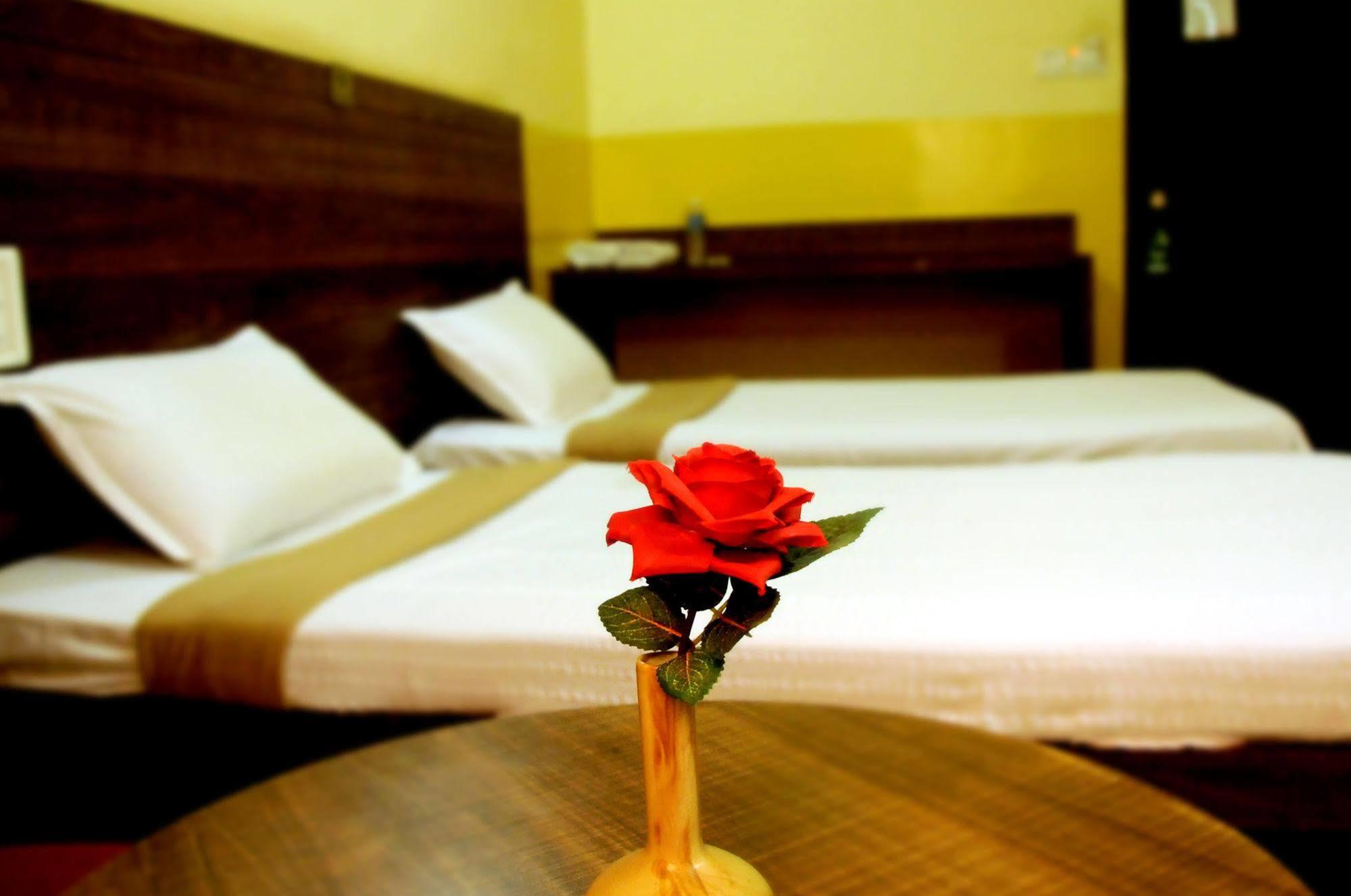 Suvarna Residency Bed & Breakfast