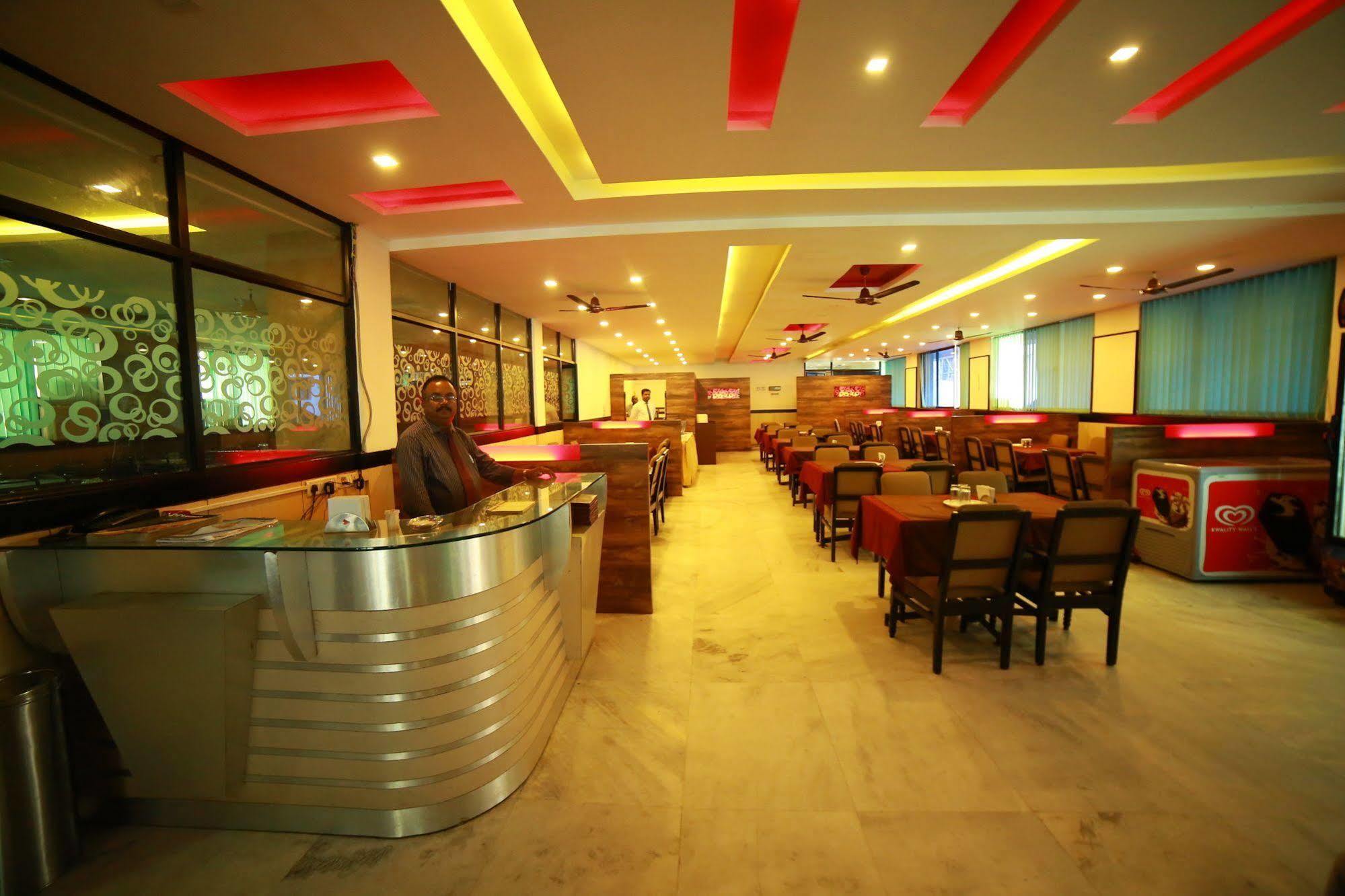 Hotel Qik @ S.k. Continental