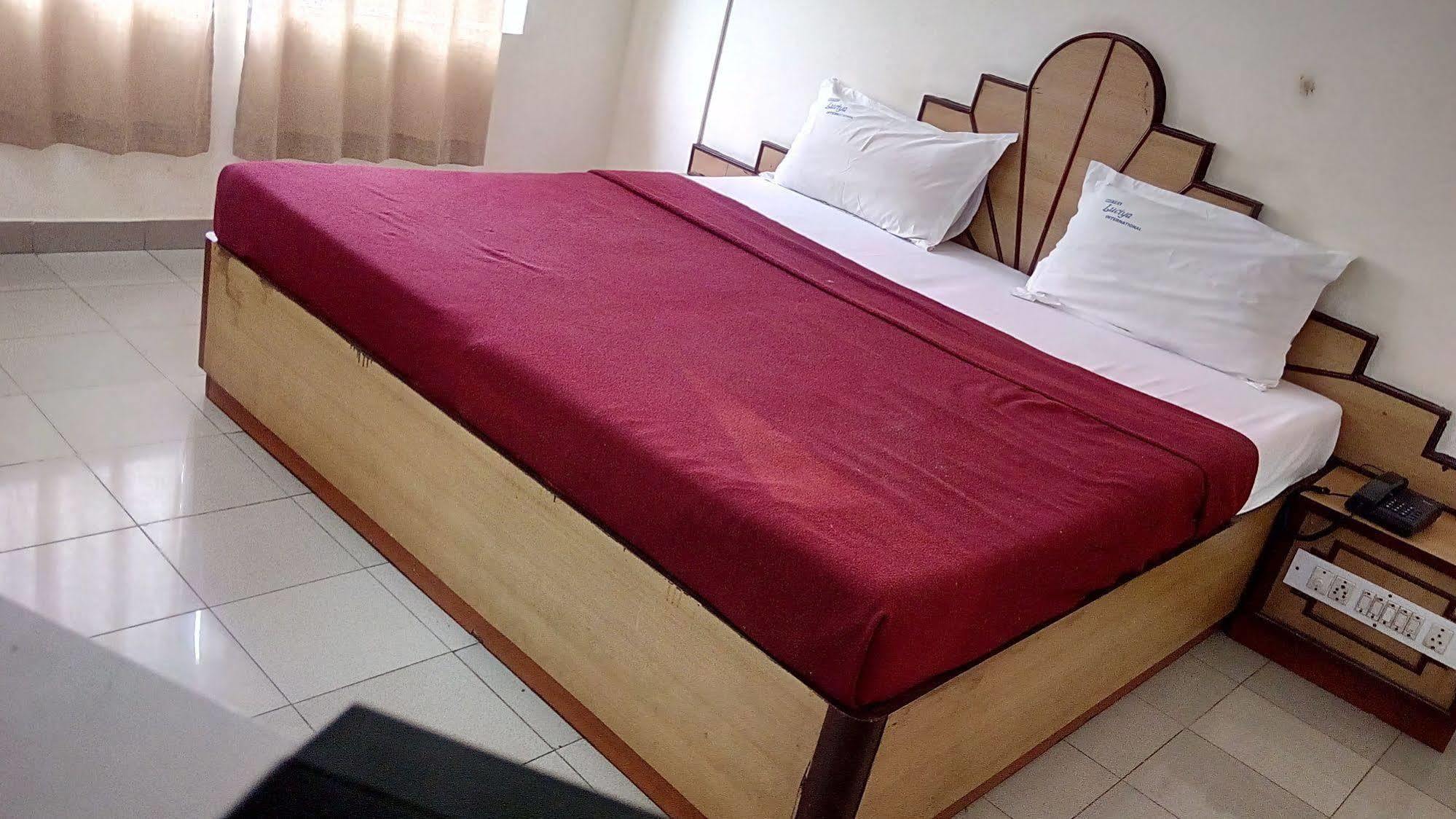 Hotel Luciya International Mysore