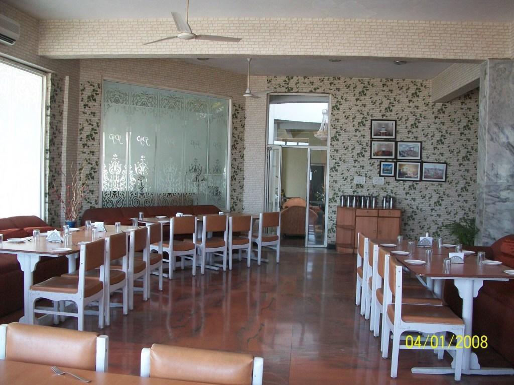 Palace Plaza Hotel