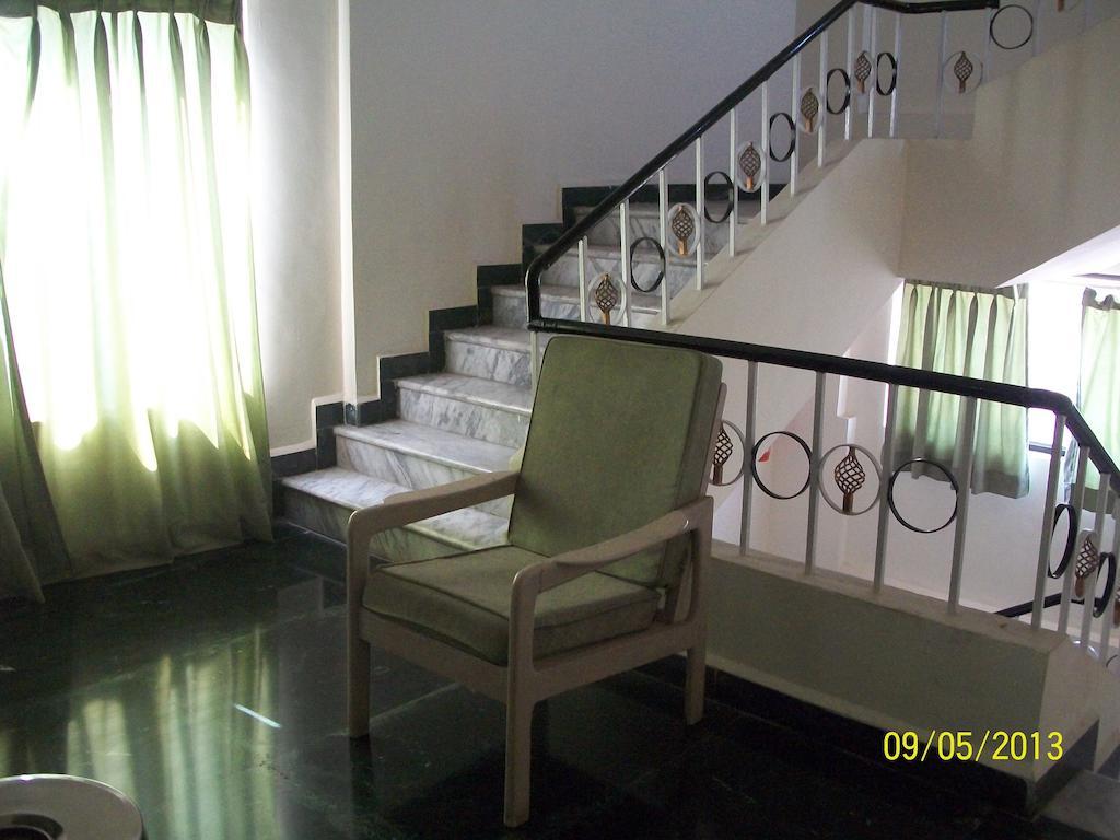 Palace Plaza 3*