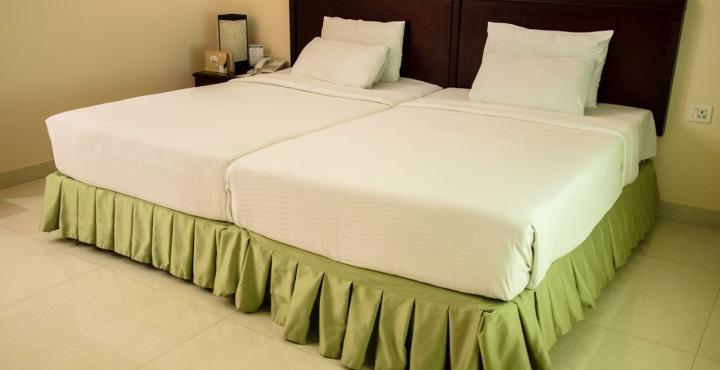 Resort Silent Shores & 4*