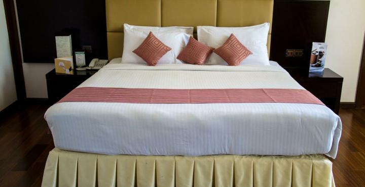 Resort Silent Shores & 4*