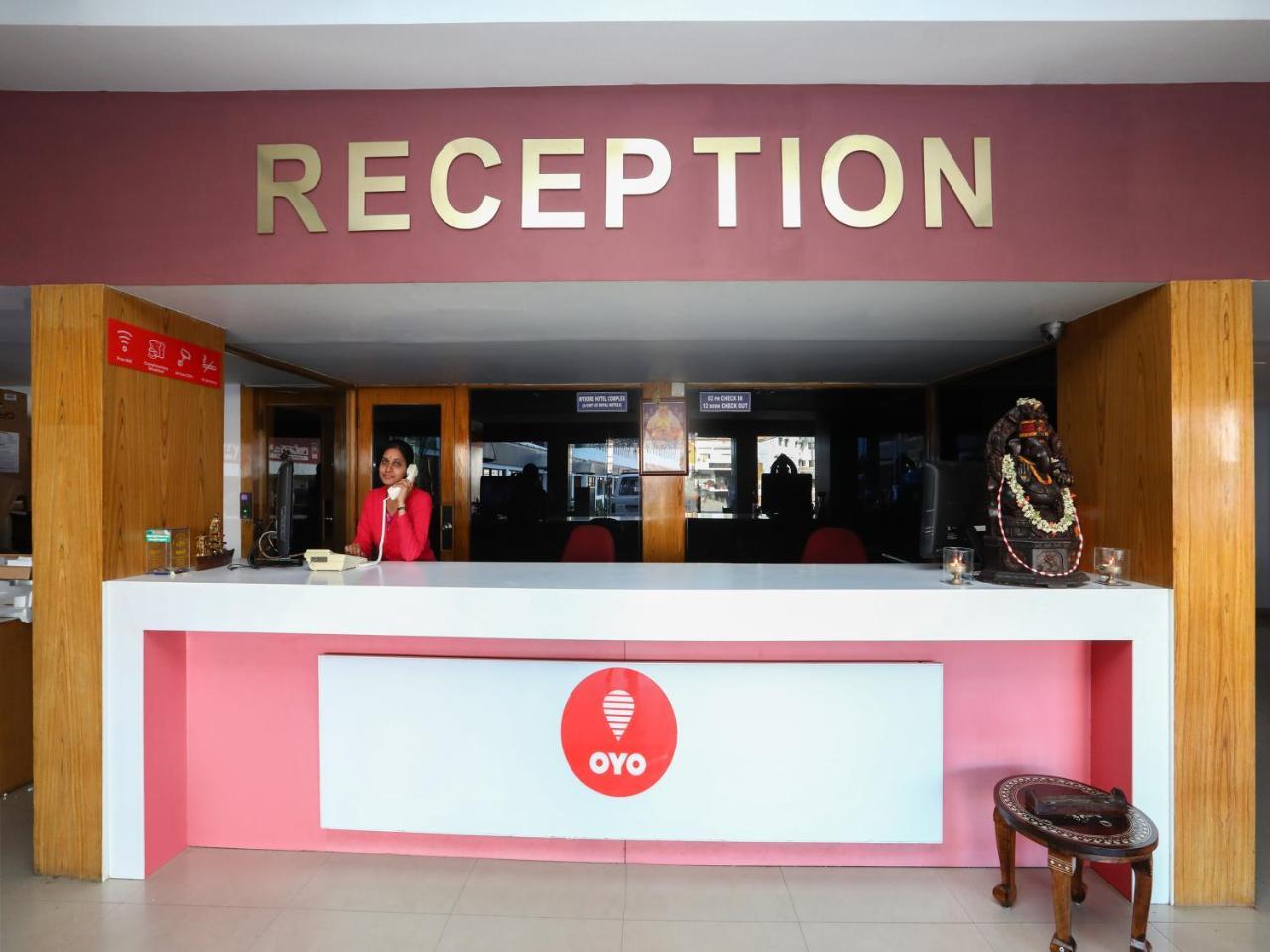 Oyo 18968 R R International Hotel Mysore