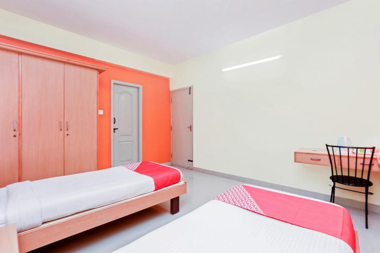 Hotel Oyo 24195 Jasmine 3*